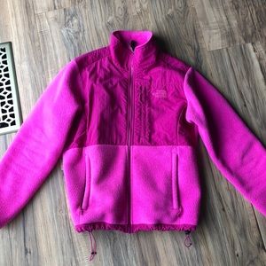 HOT PINK women’s north face coat